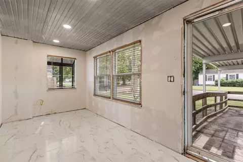 Entry Way - 1349 E 42nd Pl, Tulsa, OK 74105 photo 1 of 8