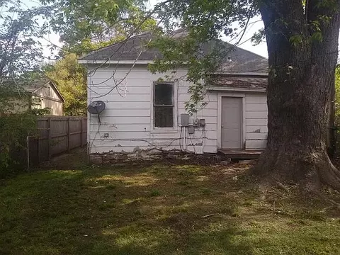 109 Butler St, Muskogee, OK 74403