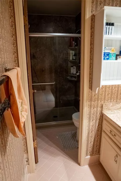 Bath - 7345 E 59th Pl, Tulsa, OK 74145 photo 5 of 5