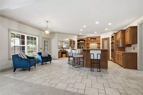 Kitchen - 7804 E Dallas St, Broken Arrow, OK 74014 photo 1 of 6
