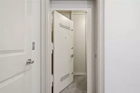 Entry Way - 7804 E Dallas St, Broken Arrow, OK 74014 photo 3 of 3
