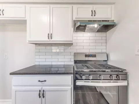 Kitchen - 16519 E 2nd St, Tulsa, OK 74108 photo 3 of 5