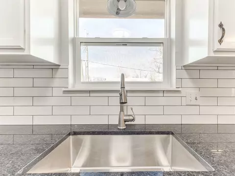Kitchen - 16519 E 2nd St, Tulsa, OK 74108 photo 5 of 5