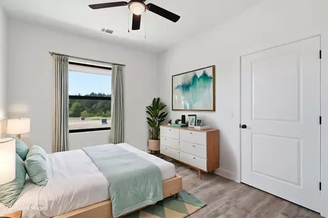 Bedroom - 63 Deerfield, Colbert, OK 74733 photo 9 of 10