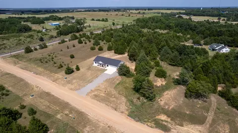 View/Area - 63 Deerfield, Colbert, OK 74733 photo 1 of 4
