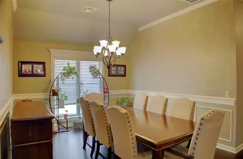Dining - 18318 E 50th St, Tulsa, OK 74134 photo 2 of 3