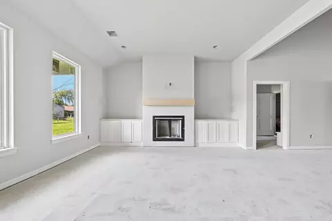 Living - 20932 E 35th Pl S, Broken Arrow, OK 74014 photo 3 of 3