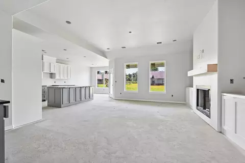 Living - 20932 E 35th Pl S, Broken Arrow, OK 74014 photo 2 of 3