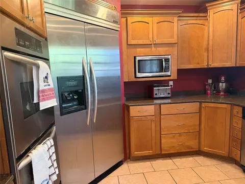 Kitchen - 19559 County Road 1533 Loop, Ada, OK 74820 photo 2 of 4