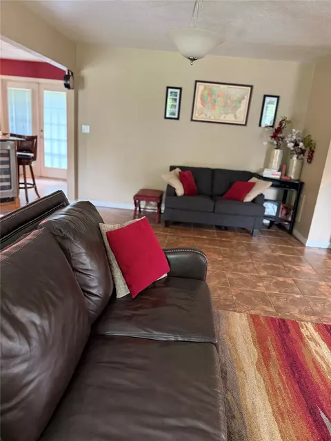 Living - 19559 County Road 1533 Loop, Ada, OK 74820 photo 1 of 3