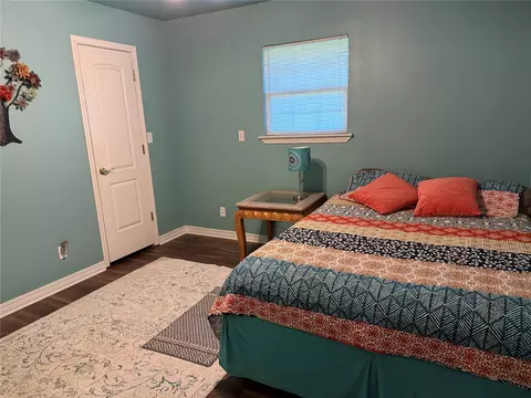 Bedroom - 19559 County Road 1533 Loop, Ada, OK 74820 photo 2 of 6