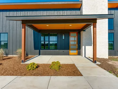 Exterior - 17488 County Road 3540, Ada, OK 74820 photo 3 of 10