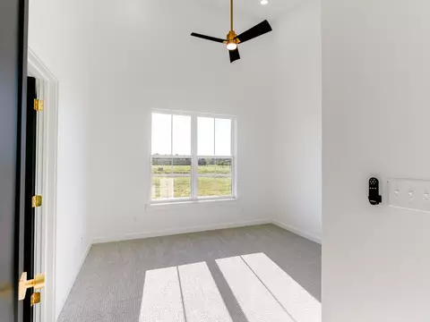 Bedroom - 17488 County Road 3540, Ada, OK 74820 photo 3 of 5