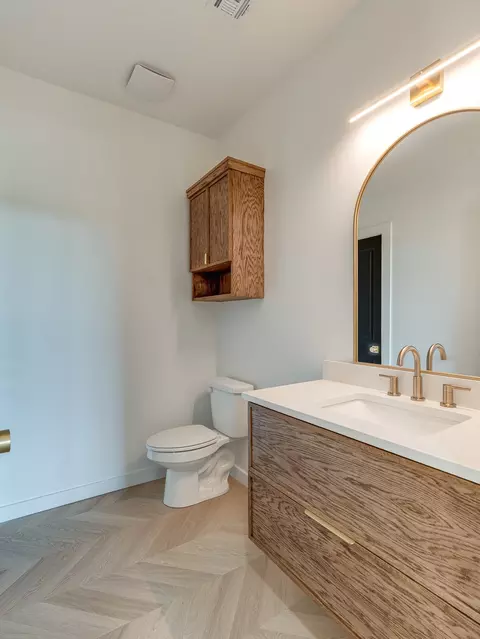 Bath - 17488 County Road 3540, Ada, OK 74820 photo 11 of 11