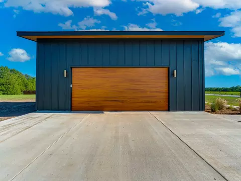 Exterior - 17488 County Road 3540, Ada, OK 74820 photo 5 of 10