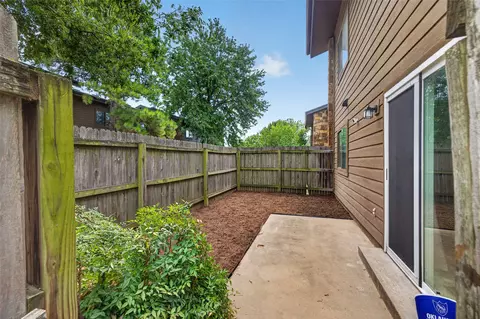 Exterior - 2817 E 90th Street 3, Tulsa, OK 74137 photo 6 of 12