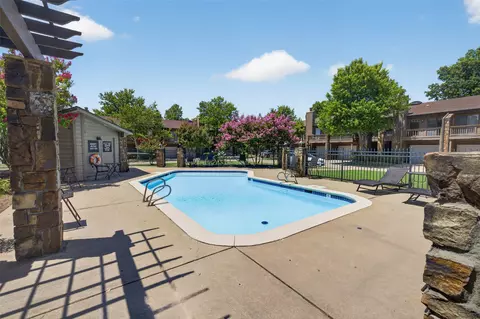 Exterior - 2817 E 90th Street 3, Tulsa, OK 74137 photo 12 of 15