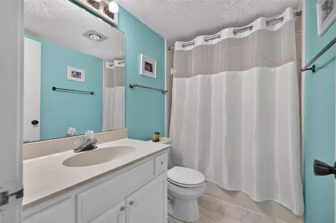 Bath - 2817 E 90th Street 3, Tulsa, OK 74137 photo 3 of 3