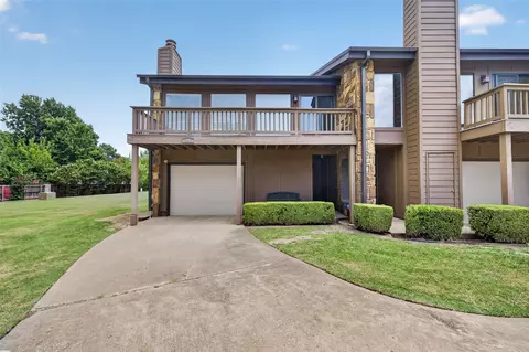 Exterior - 2817 E 90th Street 3, Tulsa, OK 74137 photo 2 of 12