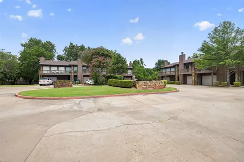 Exterior - 2817 E 90th Street 3, Tulsa, OK 74137 photo 10 of 12