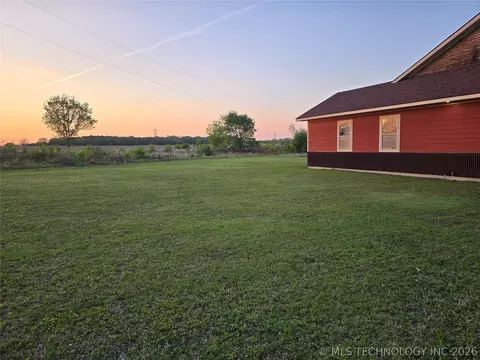 Exterior - 1 4300 Rd, Pawnee, OK 74058 photo 8 of 8