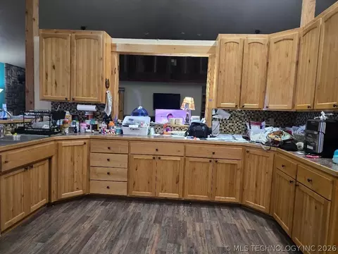 Kitchen - 1 4300 Rd, Pawnee, OK 74058 photo 1 of 6