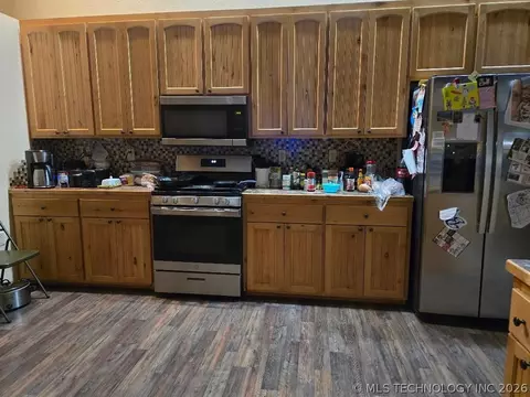 Kitchen - 1 4300 Rd, Pawnee, OK 74058 photo 4 of 6