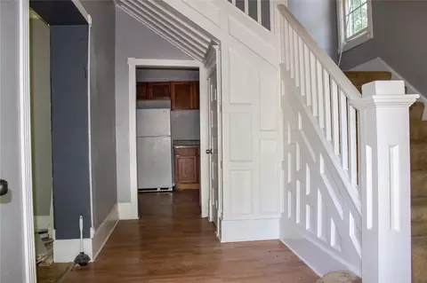 Entry Way - 404 E Laurel St, Hugo, OK 74743 photo 1 of 3