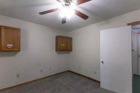 Bedroom - 334169 E 1010 Rd, Harrah, OK 73045 photo 14 of 14