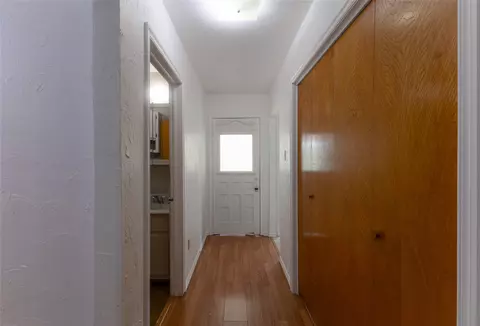 Entry Way - 334169 E 1010 Rd, Harrah, OK 73045 photo 3 of 7