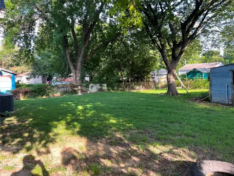 Exterior - 3536 E Latimer Pl, Tulsa, OK 74115 photo 3 of 3