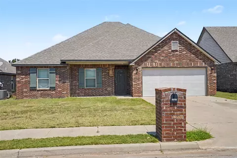 28045 E 149th Pl, Coweta, OK 74429