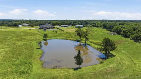 View/Area - 3315 E Ridgewood Dr, Cushing, OK 74023 photo 8 of 11