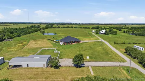 View/Area - 3315 E Ridgewood Dr, Cushing, OK 74023 photo 6 of 11