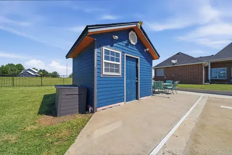Other - 3315 E Ridgewood Dr, Cushing, OK 74023 photo 7 of 17