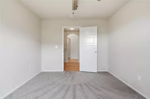 Bedroom - 6700 S 20th Pl, Broken Arrow, OK 74011 photo 7 of 8