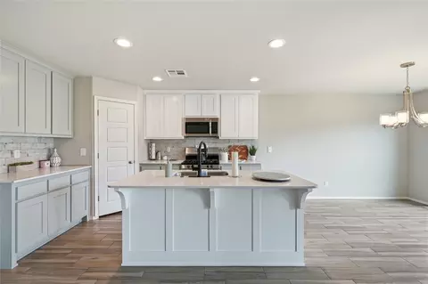 Kitchen - 6700 S 20th Pl, Broken Arrow, OK 74011 photo 1 of 3