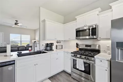 Kitchen - 23340 E 114th Ct S, Broken Arrow, OK 74014 photo 3 of 3