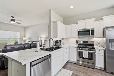 Kitchen - 23340 E 114th Ct S, Broken Arrow, OK 74014 photo 2 of 3