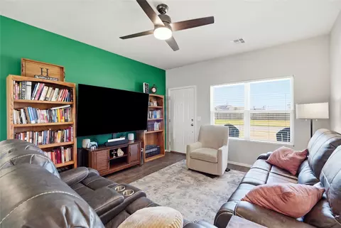 Living - 23340 E 114th Ct S, Broken Arrow, OK 74014 photo 4 of 4
