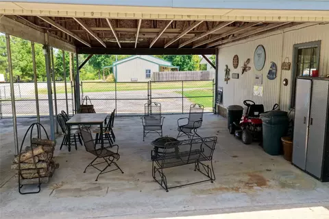 Exterior - 291 Hamilton Rd, Eufaula, OK 74432 photo 5 of 8