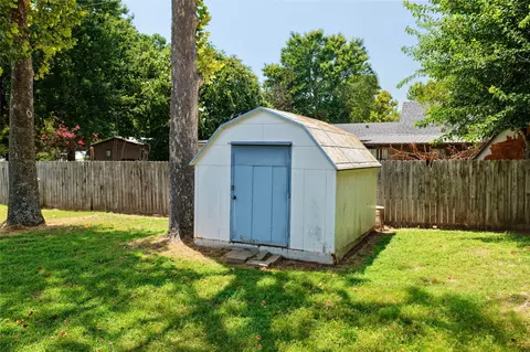 Exterior - 291 Hamilton Rd, Eufaula, OK 74432 photo 7 of 8