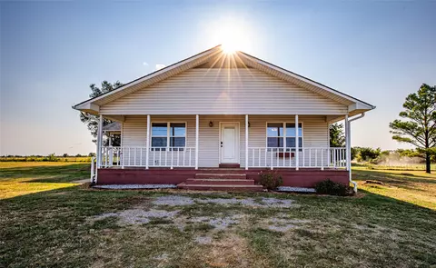 Exterior - 438505 E 370 Rd, Big Cabin, OK 74332 photo 4 of 14
