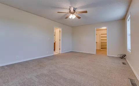 Bedroom - 438505 E 370 Rd, Big Cabin, OK 74332 photo 2 of 4