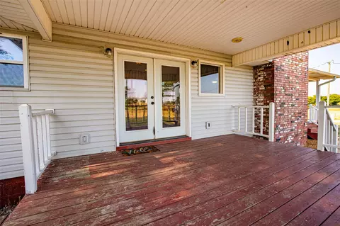 Exterior - 438505 E 370 Rd, Big Cabin, OK 74332 photo 7 of 14