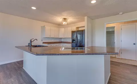 Kitchen - 438505 E 370 Rd, Big Cabin, OK 74332 photo 2 of 6
