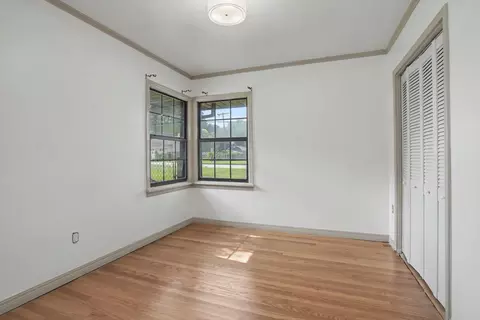 Bedroom - 602 Elgin Pl, Broken Arrow, OK 74012 photo 4 of 5