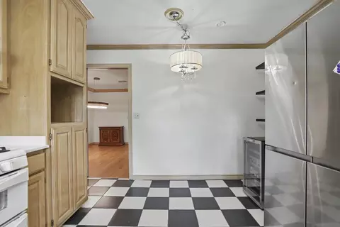 Kitchen - 602 Elgin Pl, Broken Arrow, OK 74012 photo 5 of 5