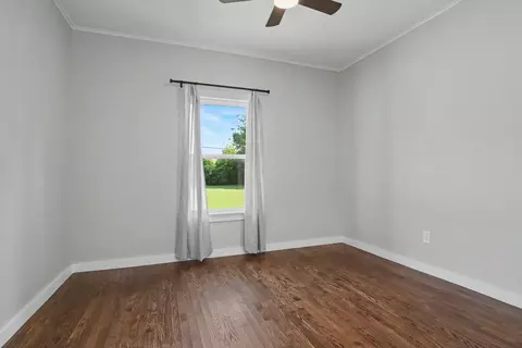Bedroom - 503 E Marshall Pl E, Tulsa, OK 74106 photo 5 of 5