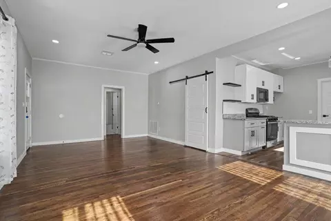 Living - 503 E Marshall Pl E, Tulsa, OK 74106 photo 4 of 4
